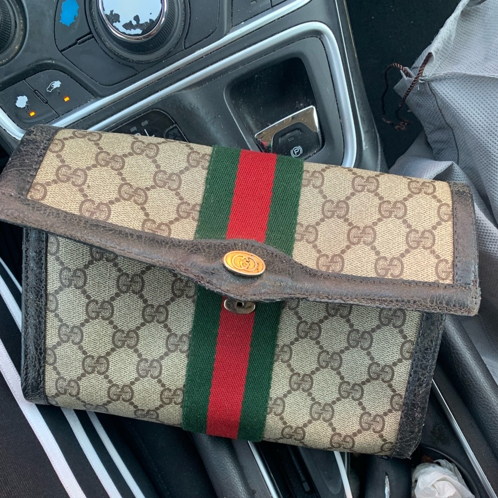 Gucci Beige and Brown Clutch with Red and Green Stripe Vintage